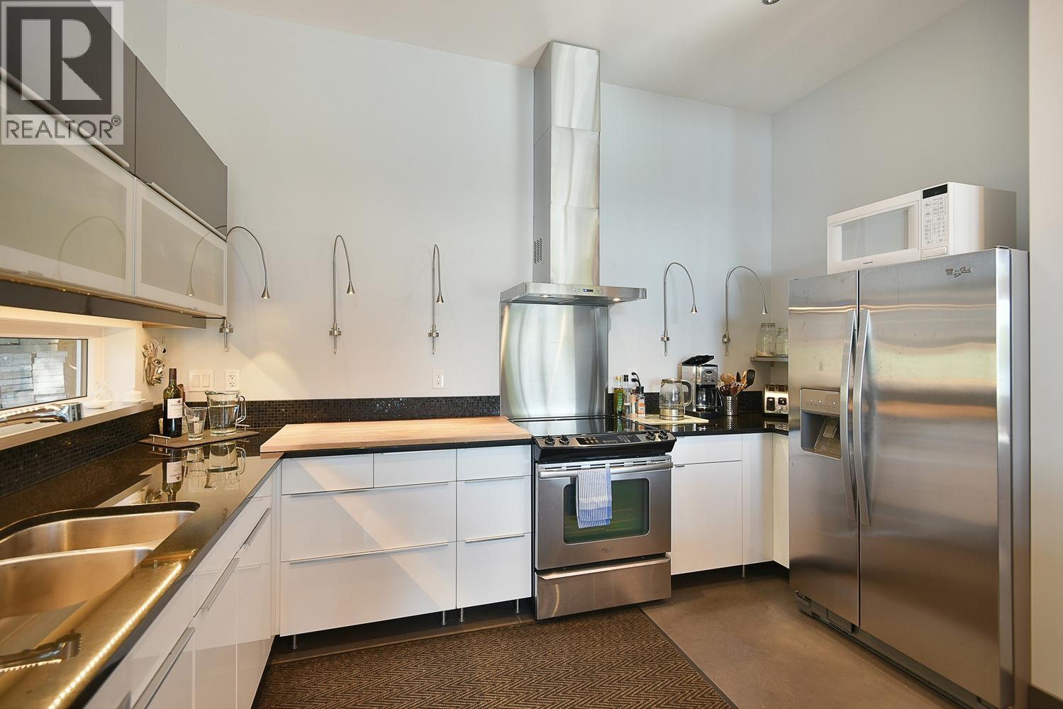 13223 POOL ROAD, Garden Bay