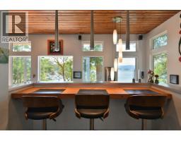 13223 Pool Road, Garden Bay, BC V0N1S1 Photo 11