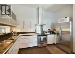 13223 Pool Road, Garden Bay, BC V0N1S1 Photo 12
