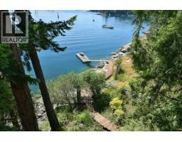 13223 Pool Road, Garden Bay, BC V0N1S1 Photo 19