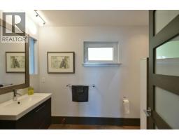 13223 Pool Road, Garden Bay, BC V0N1S1 Photo 27