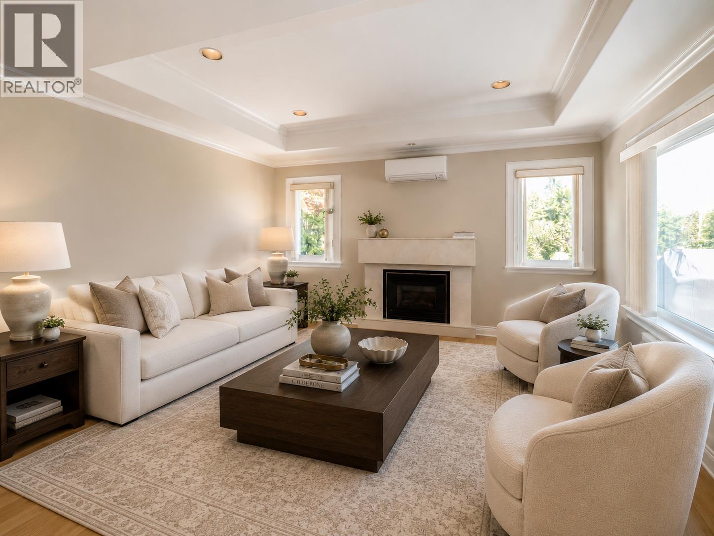 1440 SANDHURST PLACE, West Vancouver