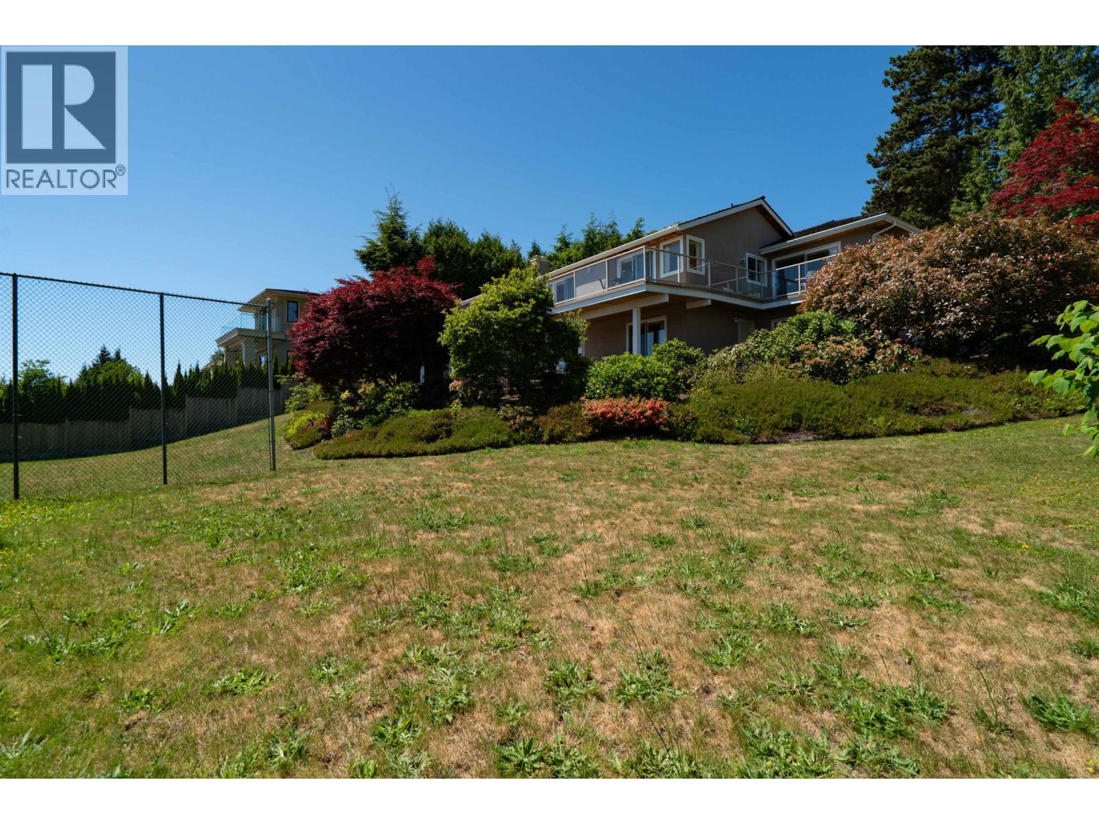 1440 SANDHURST PLACE, West Vancouver