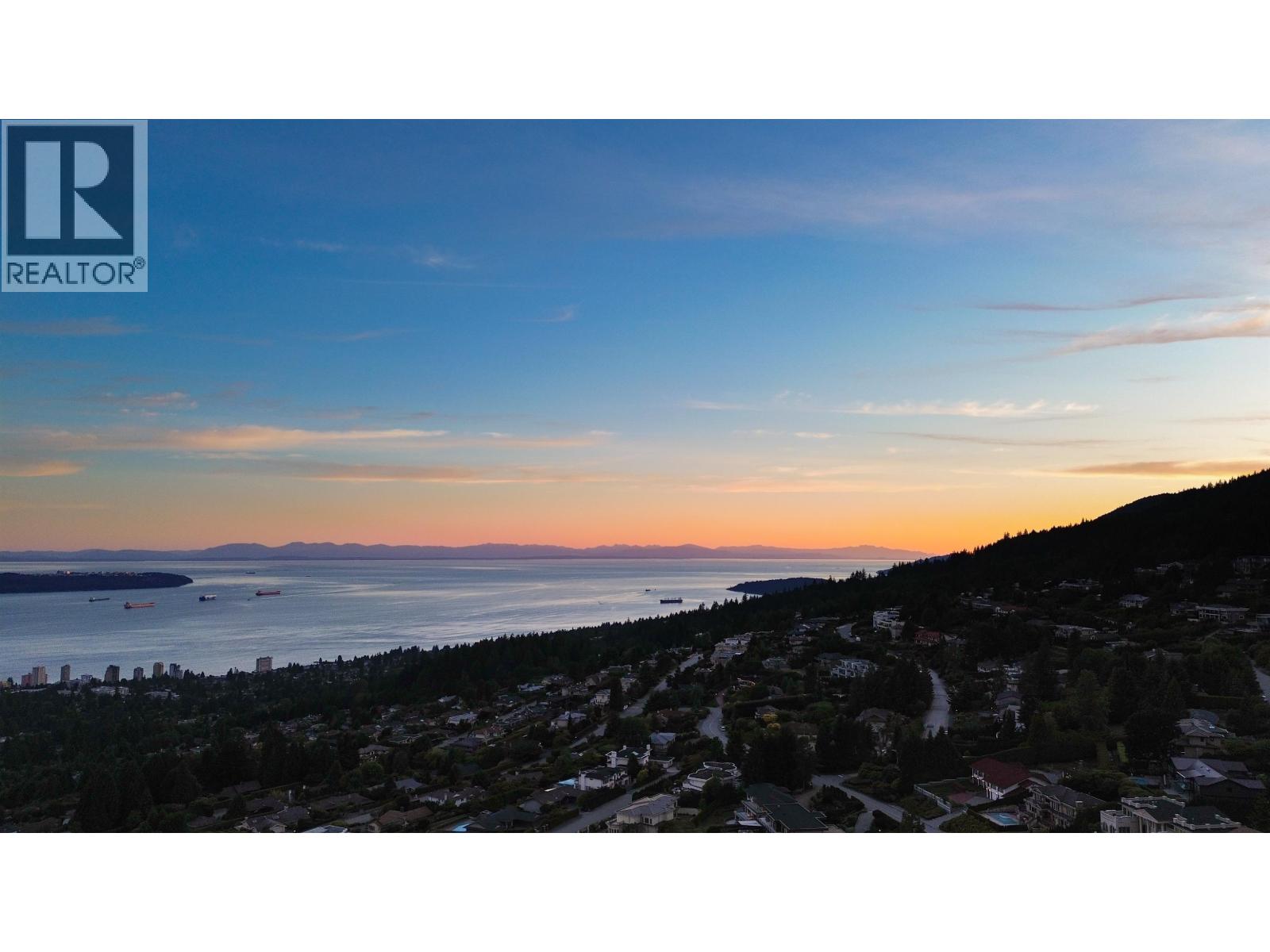 1440 SANDHURST PLACE, West Vancouver