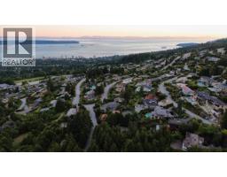 1440 Sandhurst Place, West Vancouver, BC V7S2P3 Photo 31