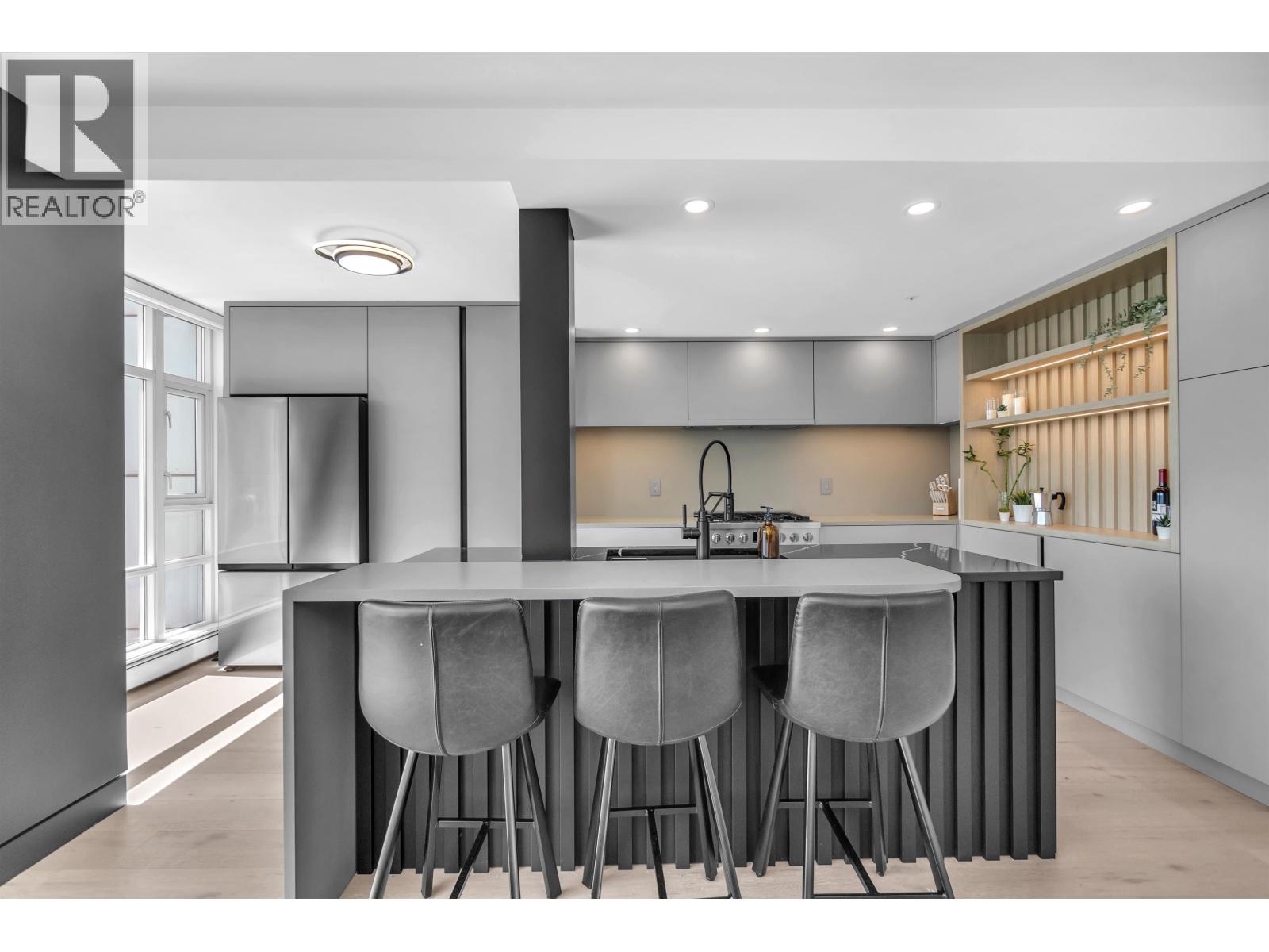 2506 198 AQUARIUS MEWS, Vancouver