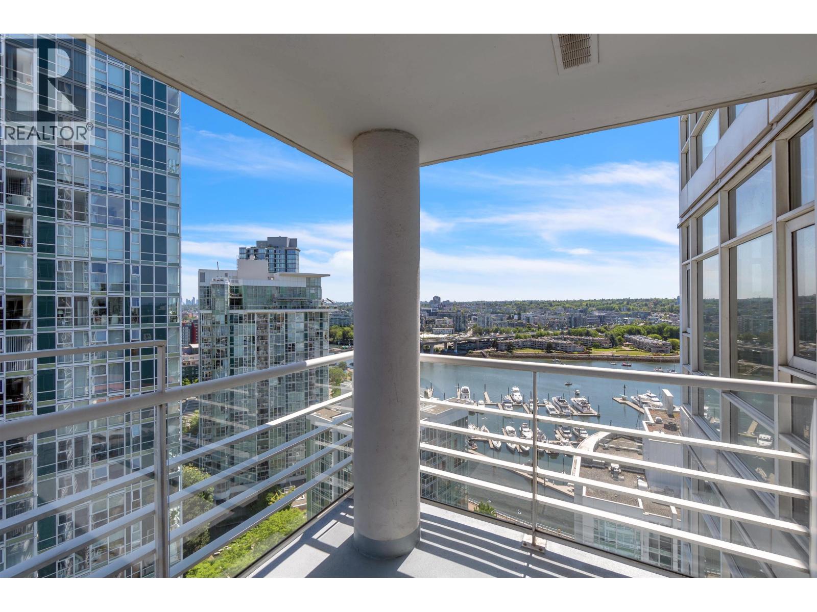 2506 198 AQUARIUS MEWS, Vancouver