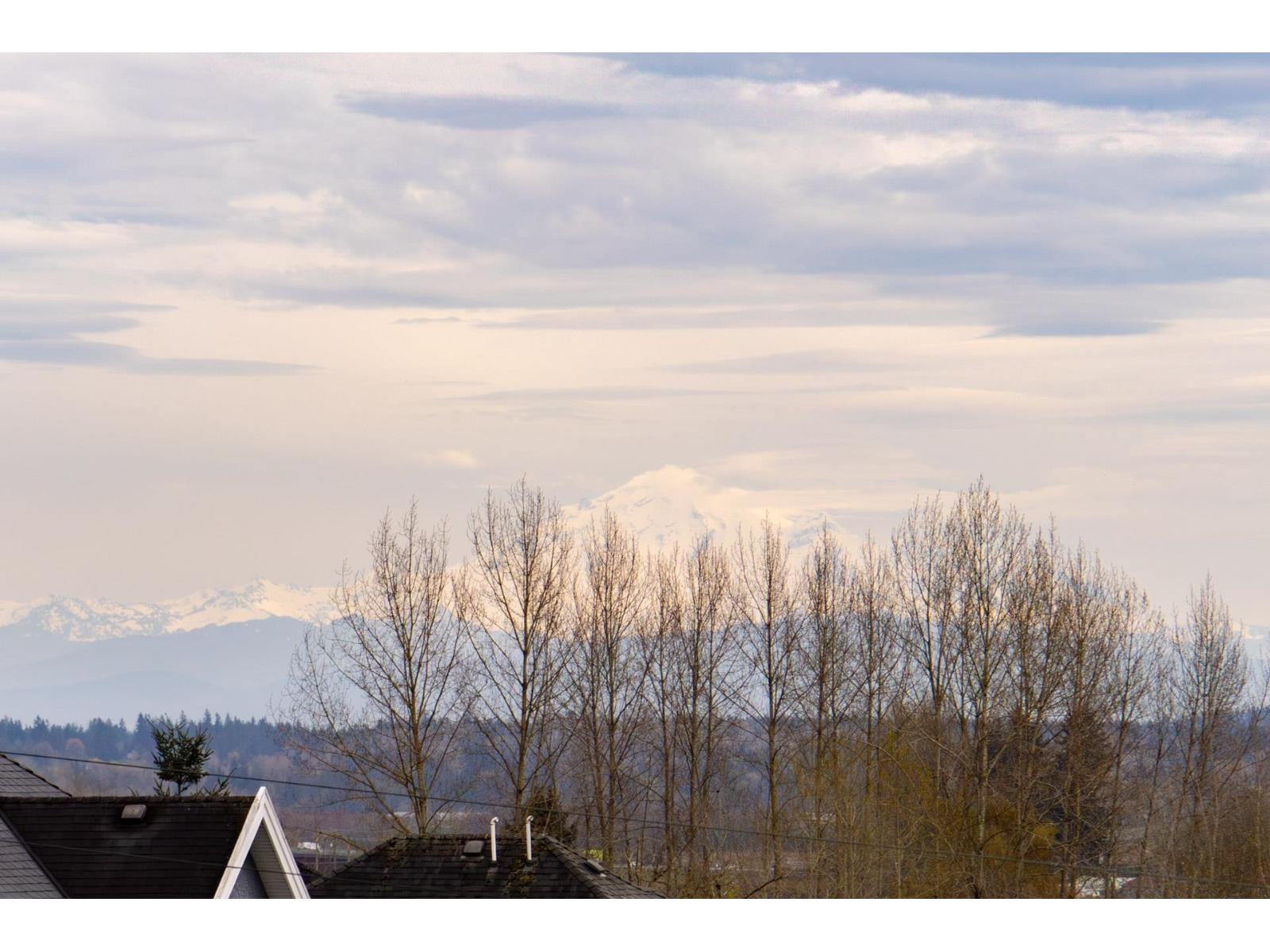 16575 OLD MCLELLAN ROAD, Surrey