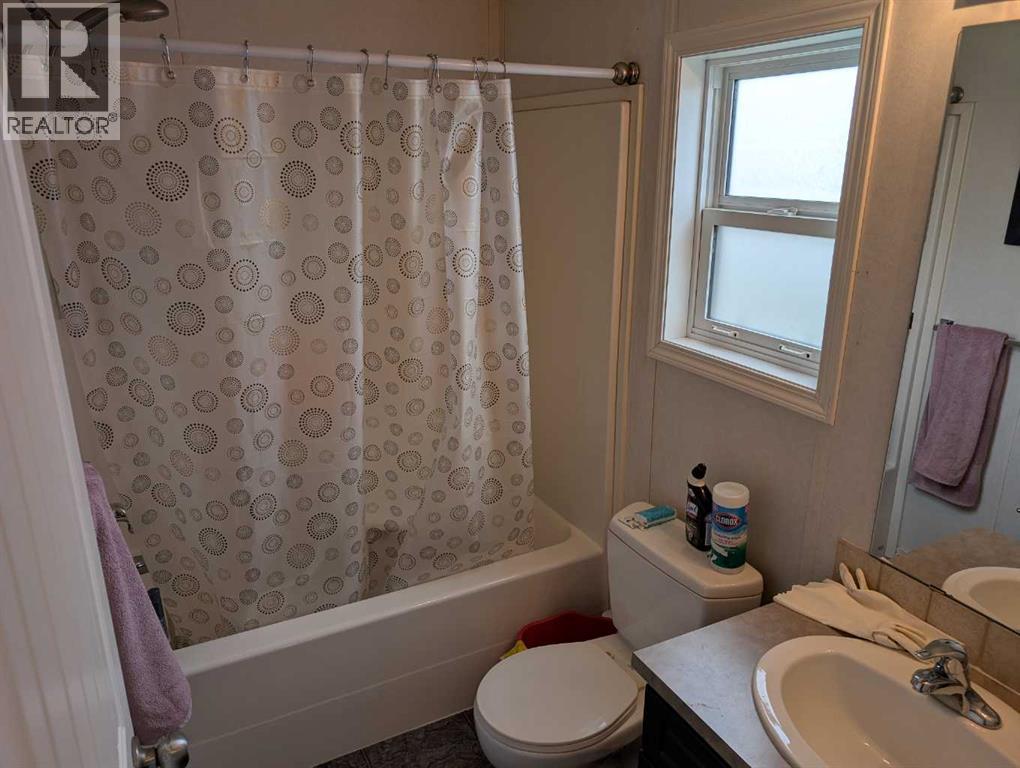 8717 88C Street — photo 16