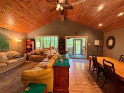 30 Gibson Drive, Victoria Beach, MB R0E2C0 Photo 12