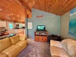30 Gibson Drive, Victoria Beach, MB R0E2C0 Photo 10