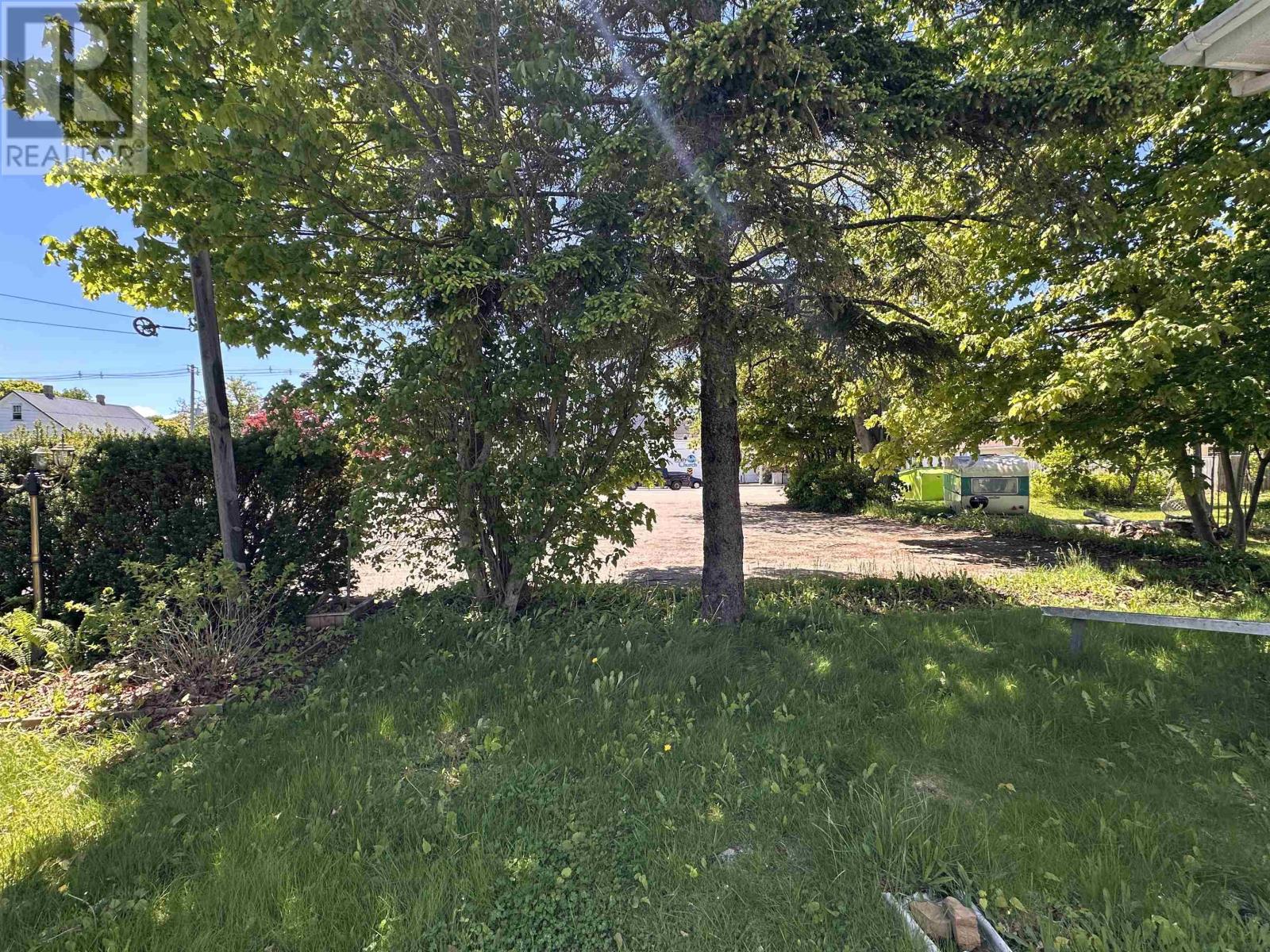 254 Notre Dame Street - 6