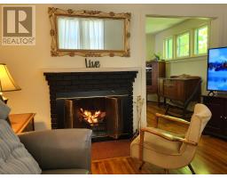 Bath (# pieces 1-6) - 254 Notre Dame Street, Summerside, PE C1N1R9 Photo 8