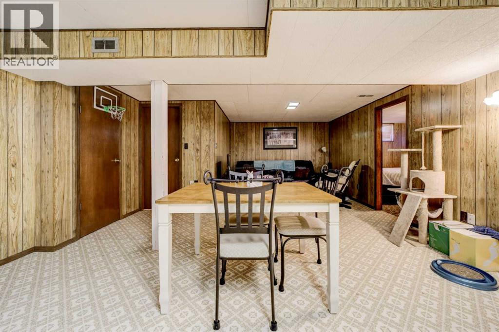 731 McDougall Street — photo 22