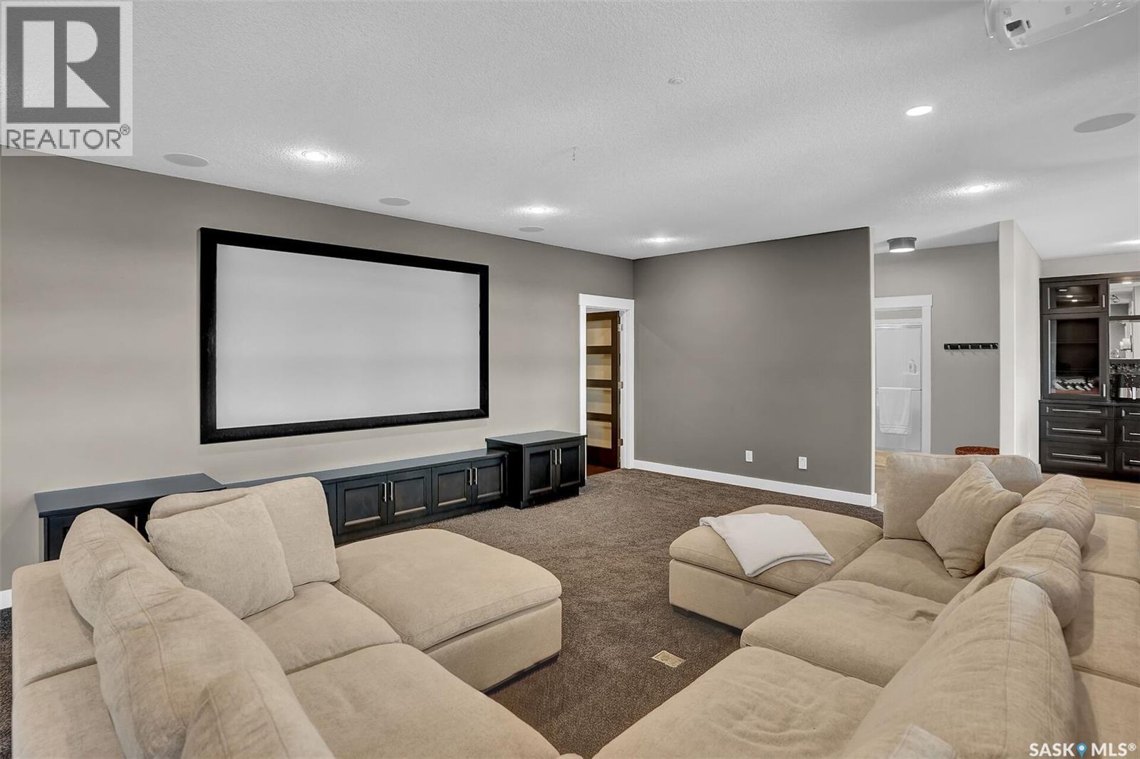 308 Brookview DRIVE — photo 44