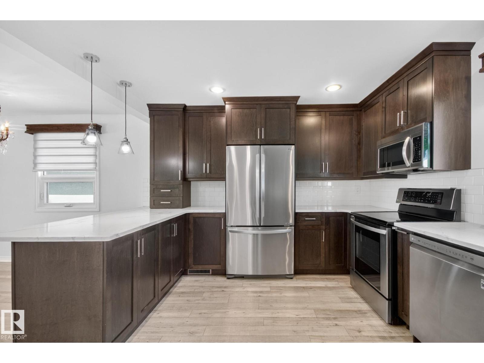 3 GALAXY WY — photo 12