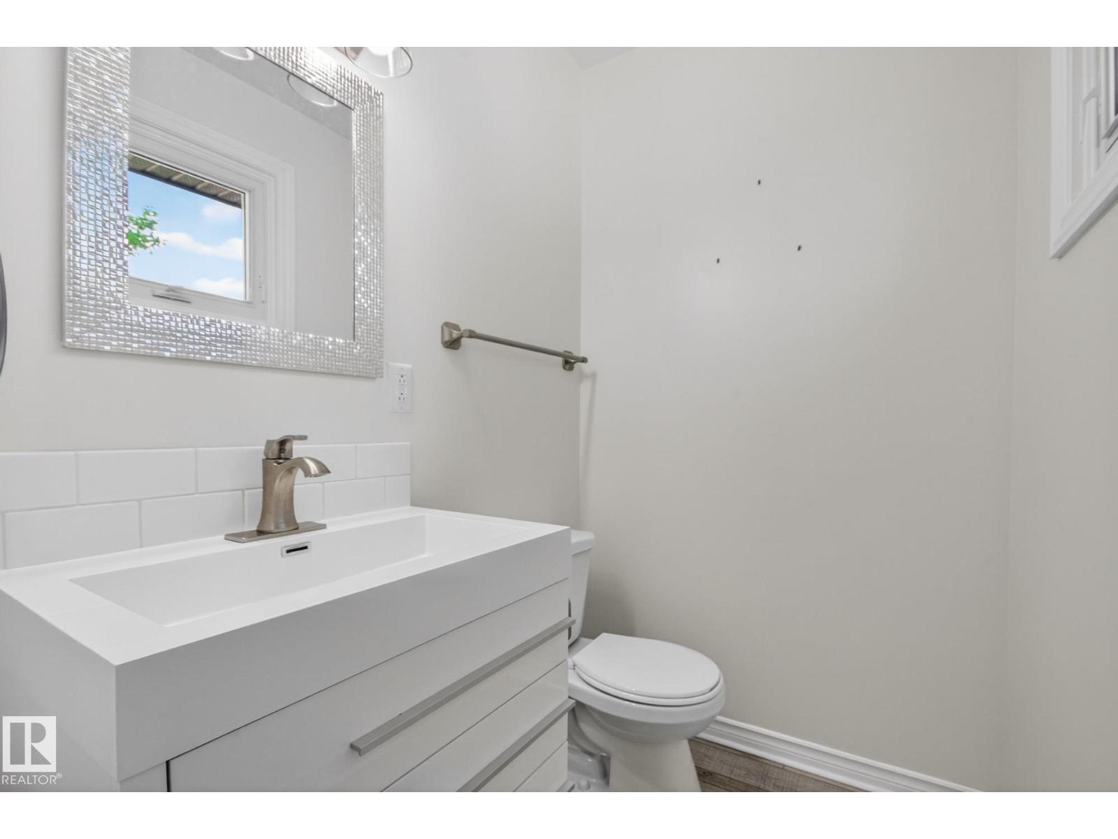 3 GALAXY WY — photo 18
