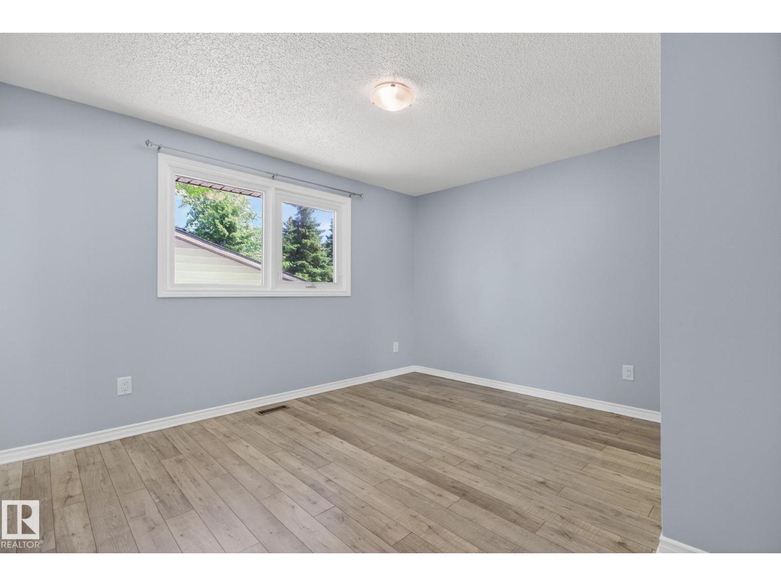 3 GALAXY WY — photo 16