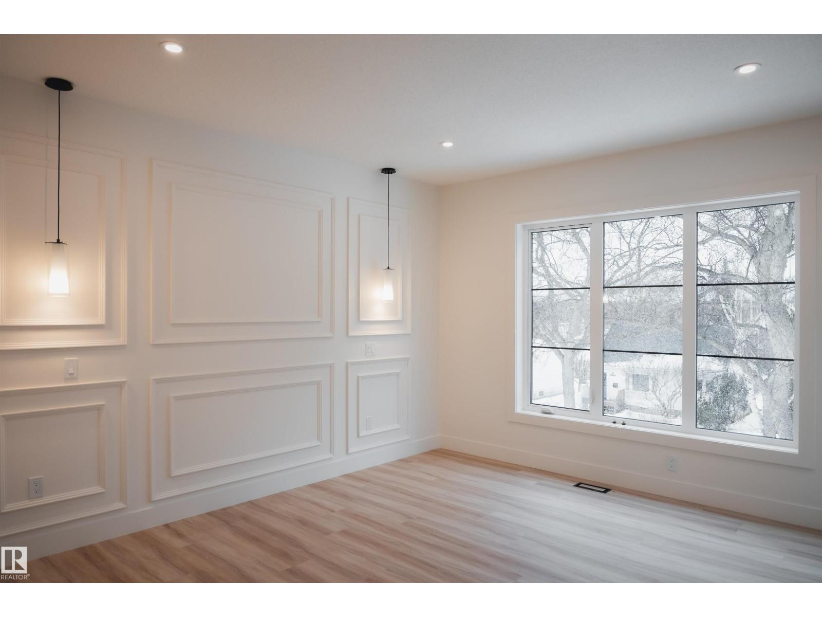 4216 121 ST NW - 12