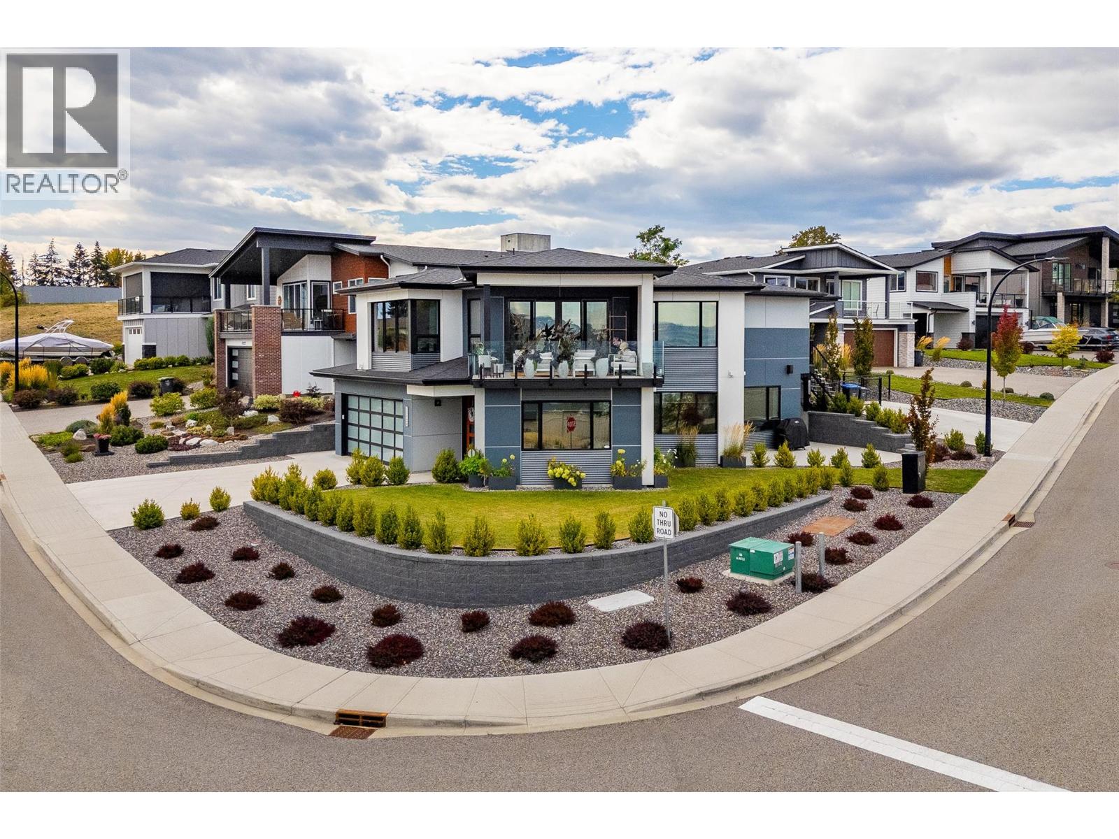 11124 Jardines Road, Lake Country
