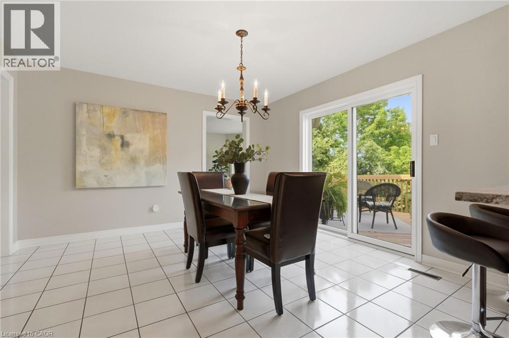 2205 SHAFTESBURY Court - 16