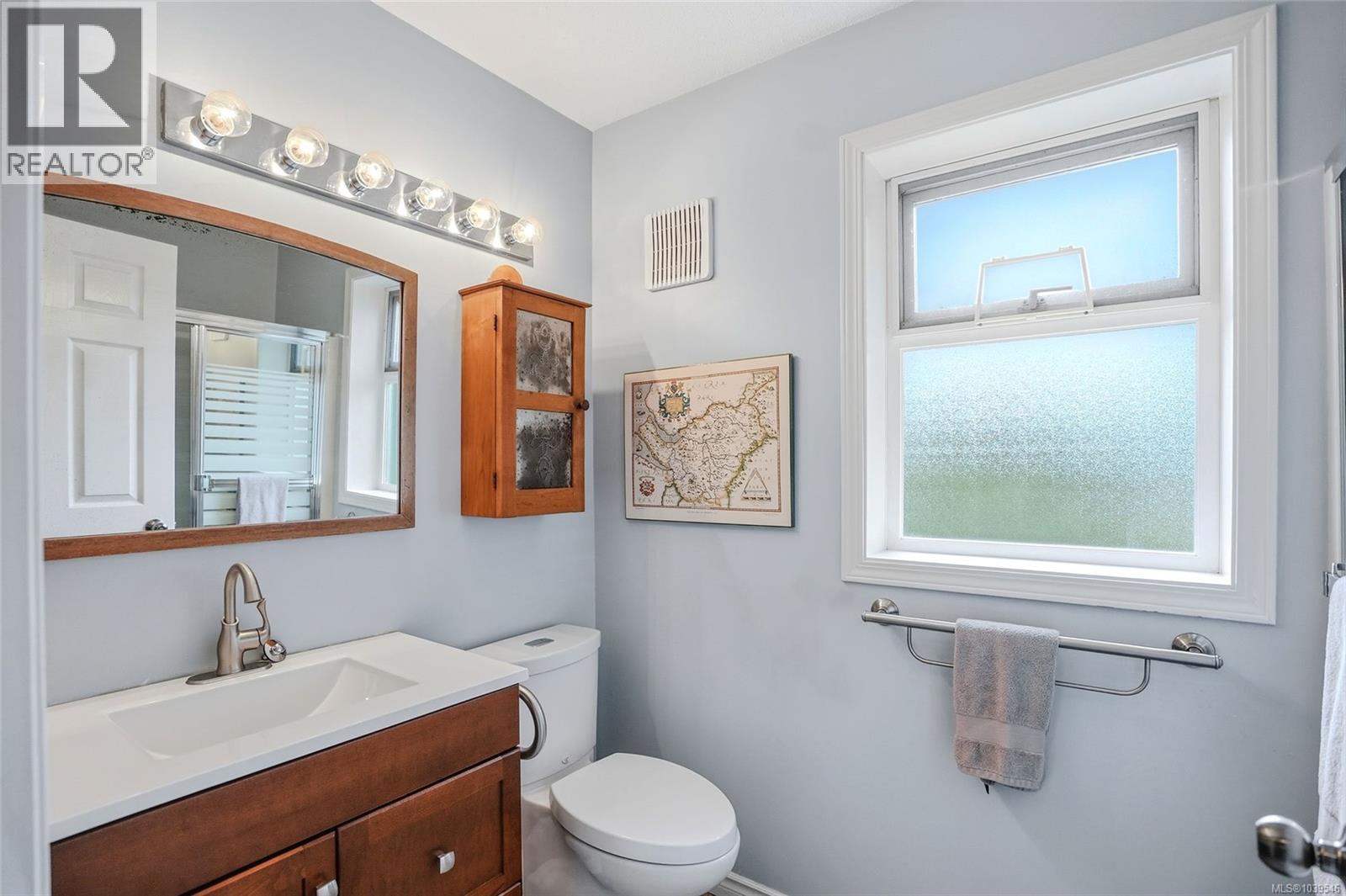 #16 571 Bradley St - 26