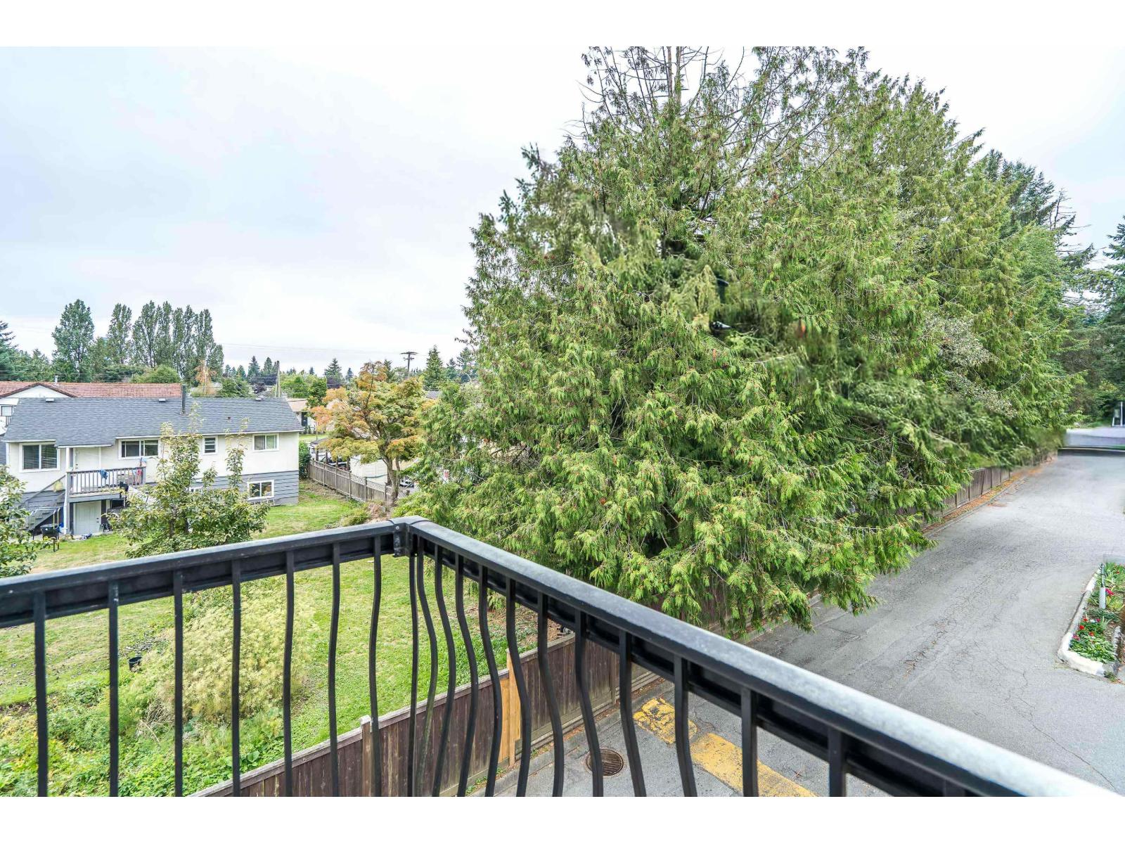 392C 8635 120 STREET, Delta