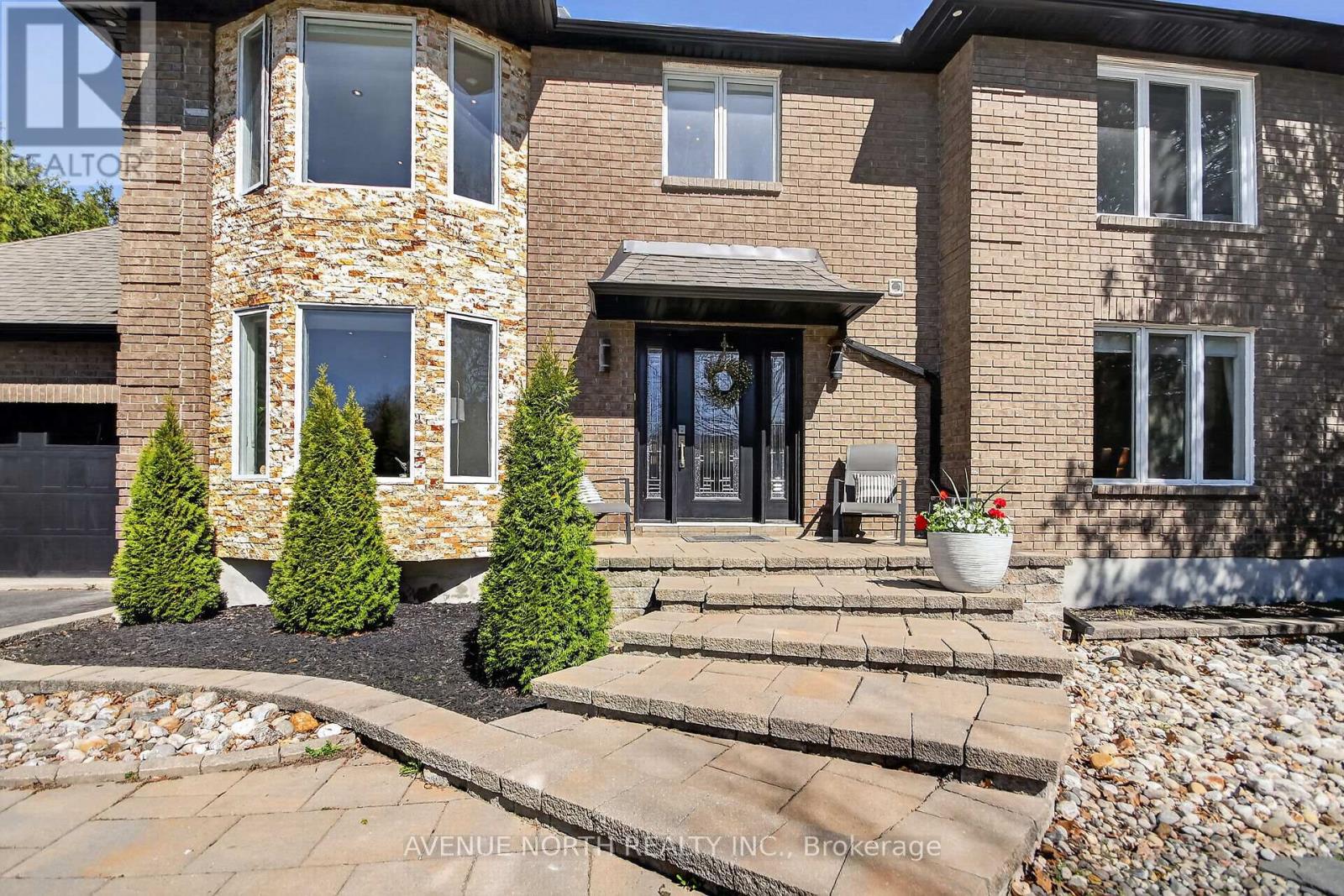 1317 CORNFIELD CRESCENT - 2