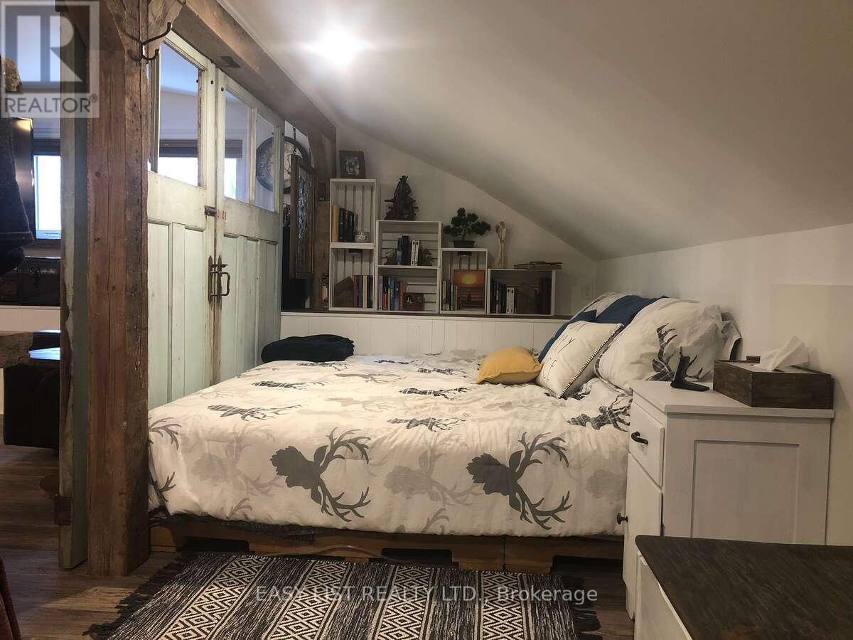 2512 COUNTY ROAD 30 - 16