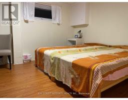 Bsmt - 112 Combermere Drive, Toronto, ON M3A2W8 Photo 6