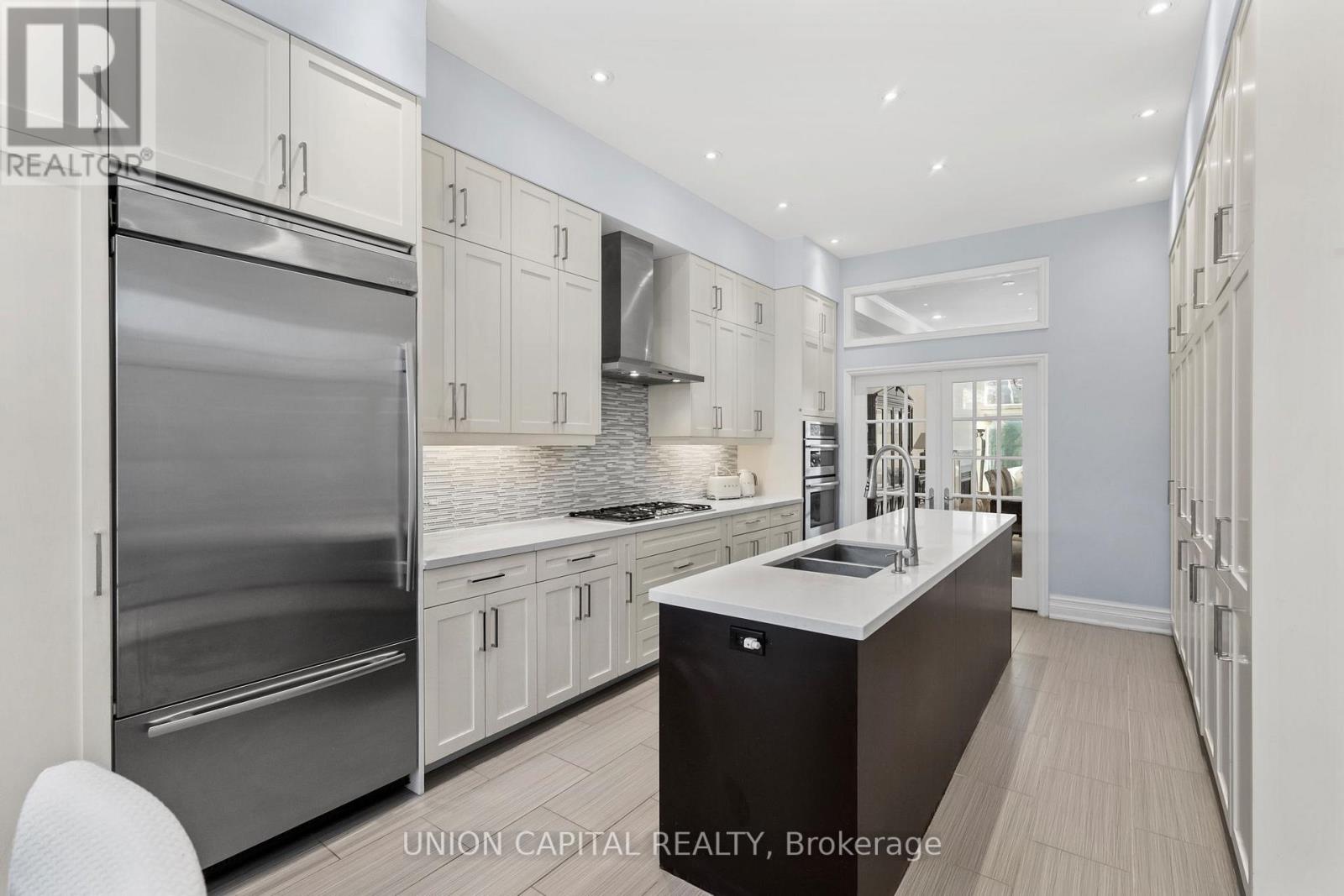 75 FALCON STREET - 2
