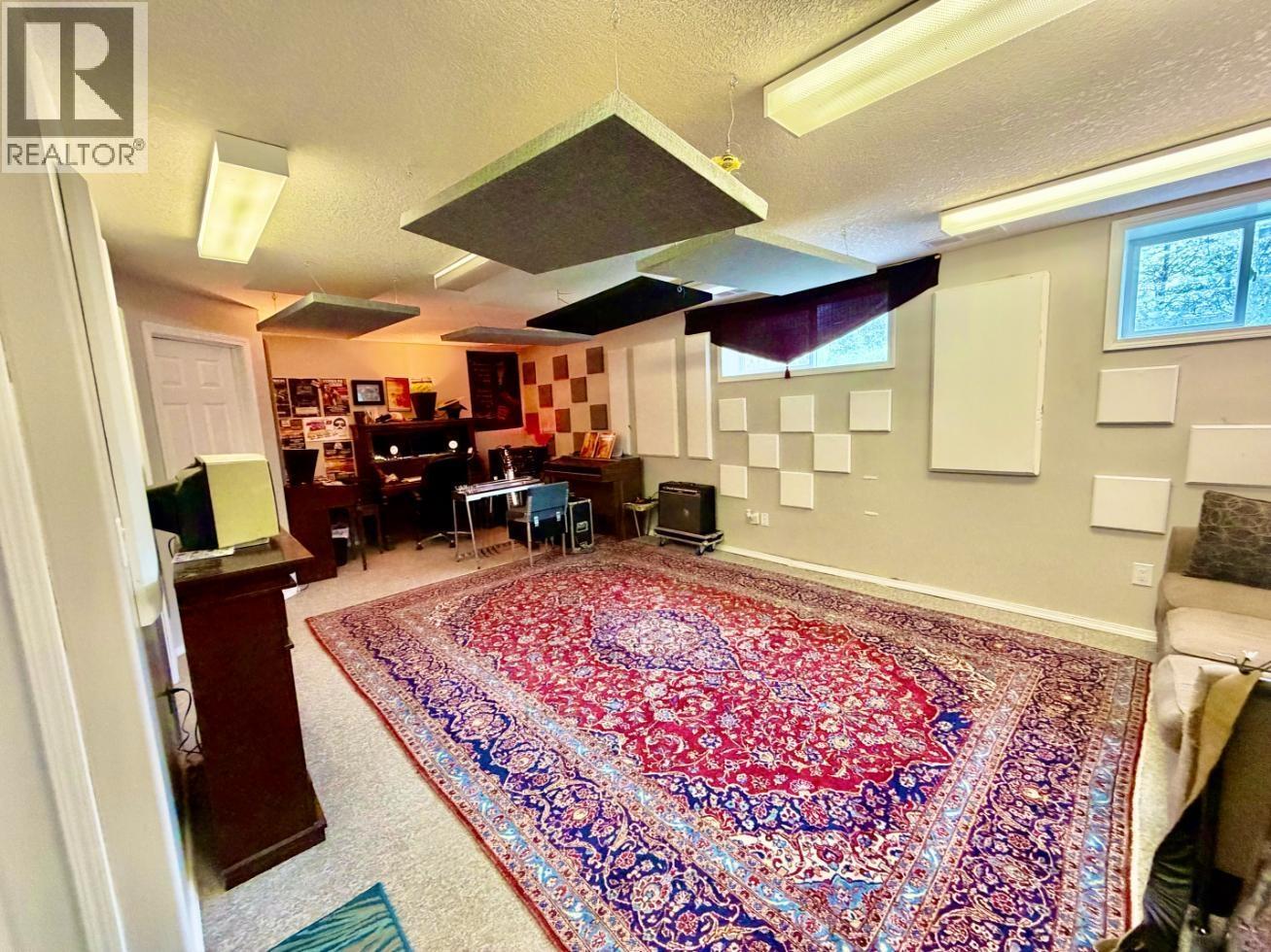 10886 261 ROAD - 15