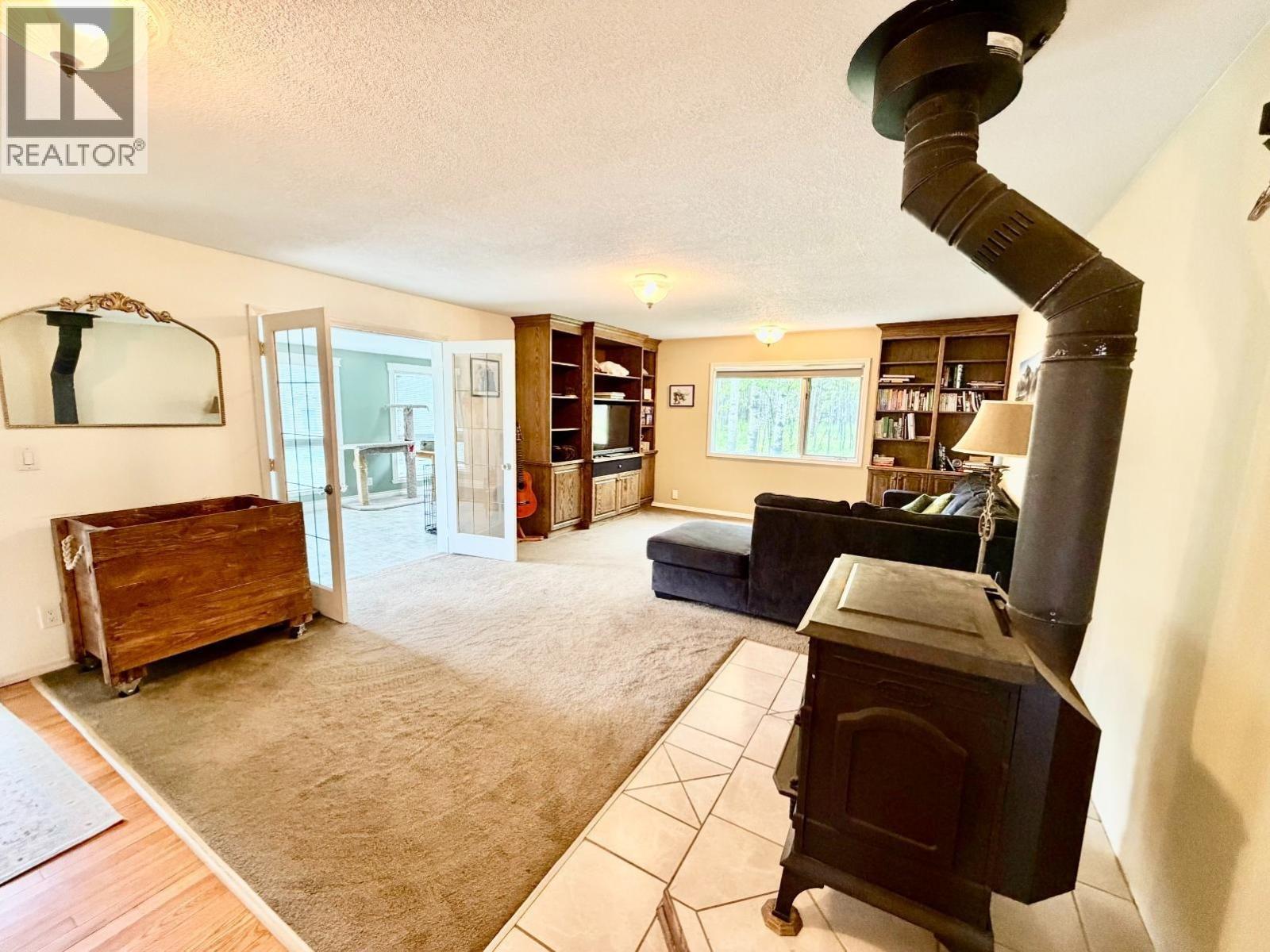 10886 261 ROAD - 9