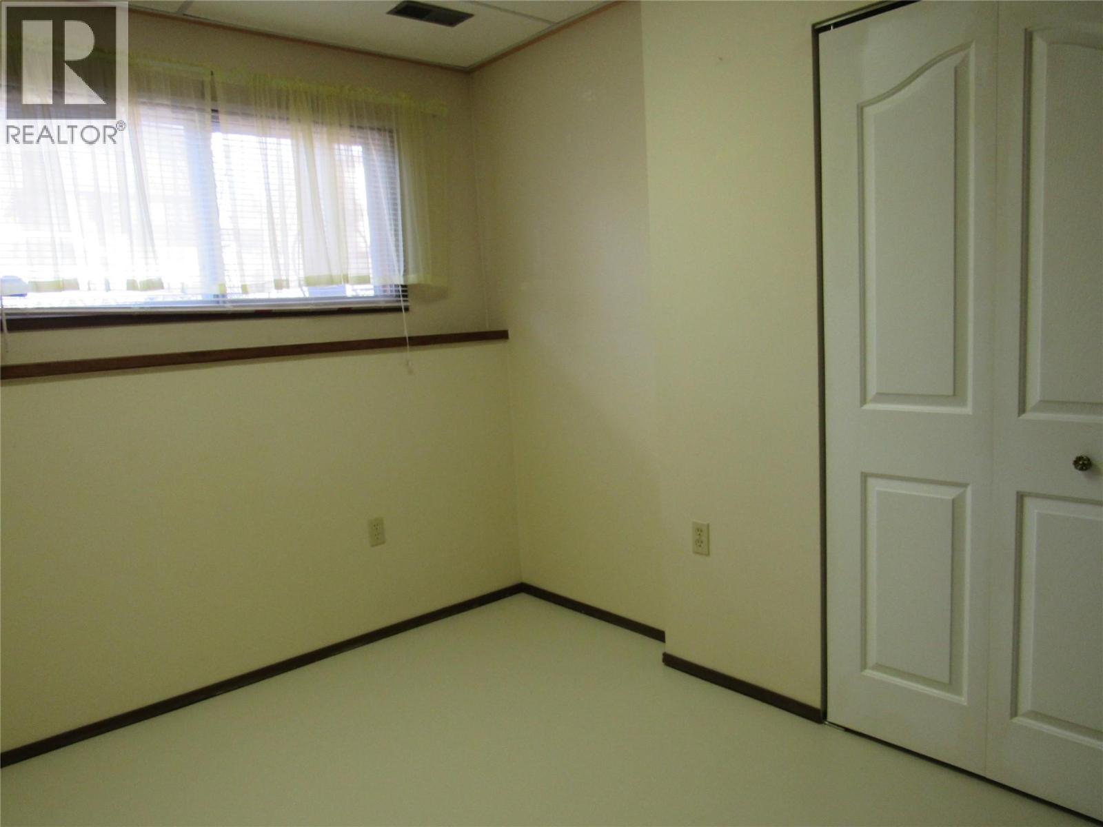 519 10th Avenue - 30