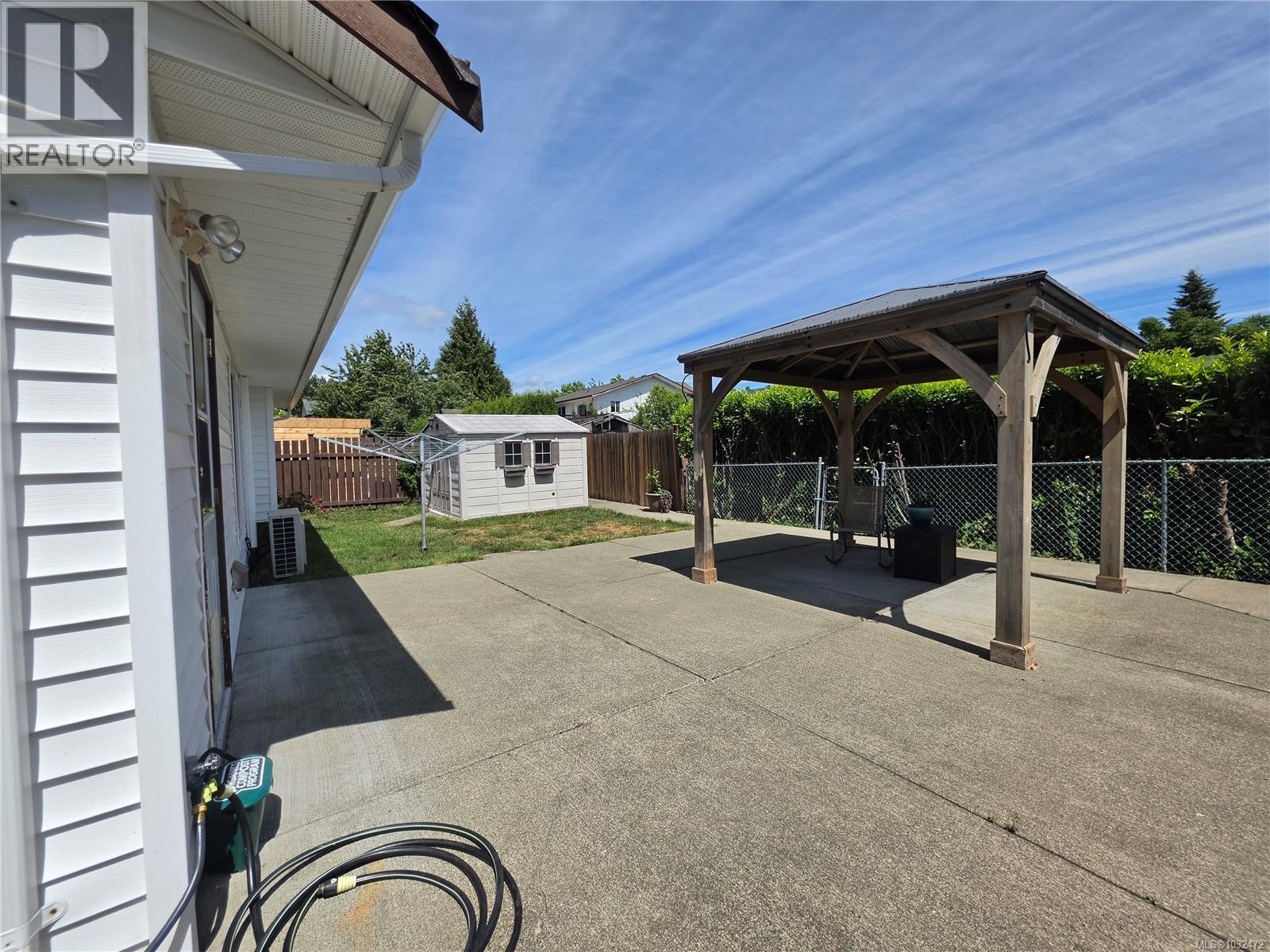 1380 Krebs Cres - 22