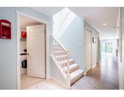 6081 W Boundary Drive, Surrey, BC V3X2A7 Photo 18