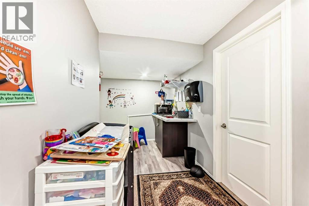 60 Evansborough Road NW - 35