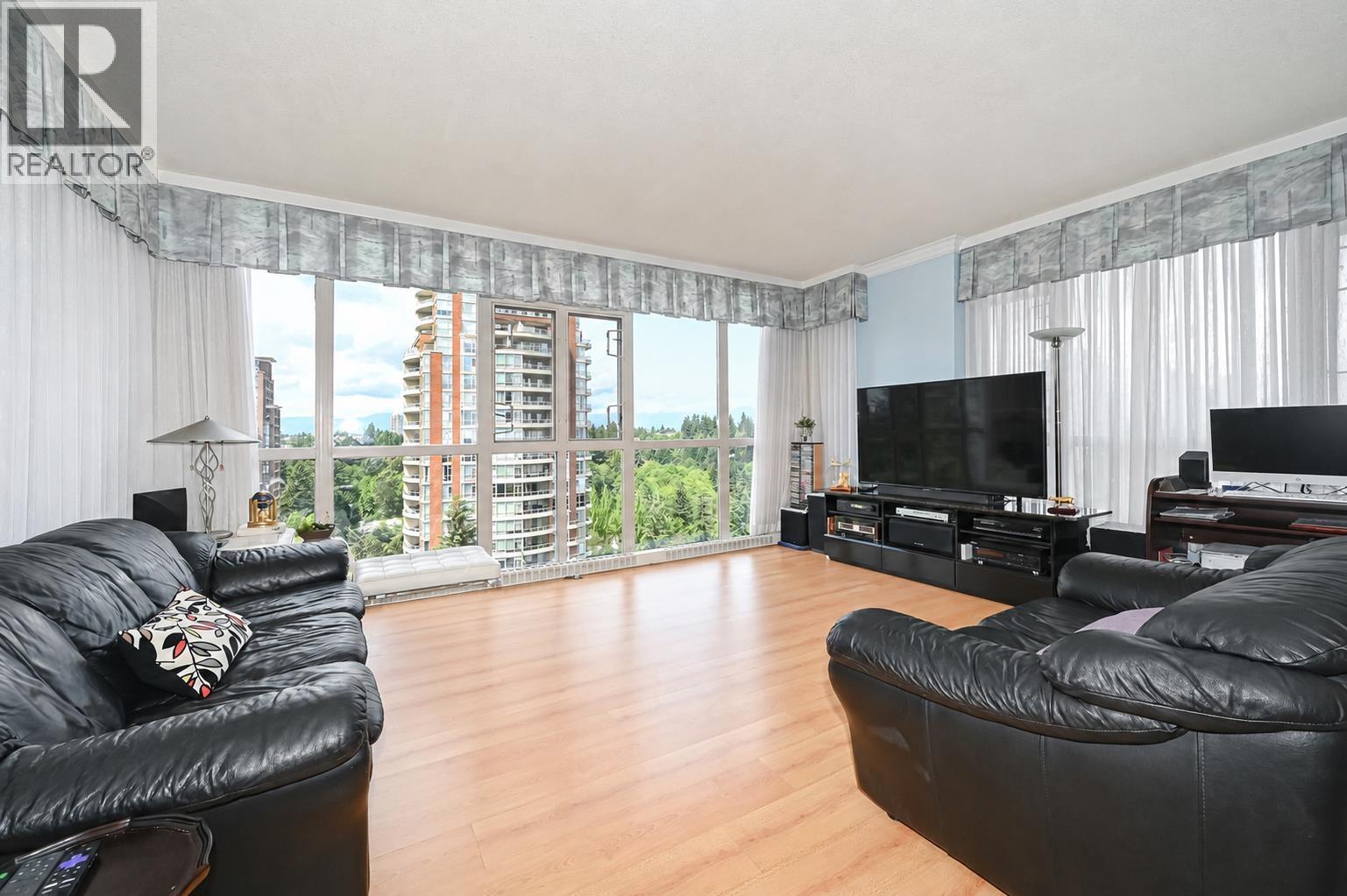 1304 6888 STATION HILL DRIVE, Burnaby