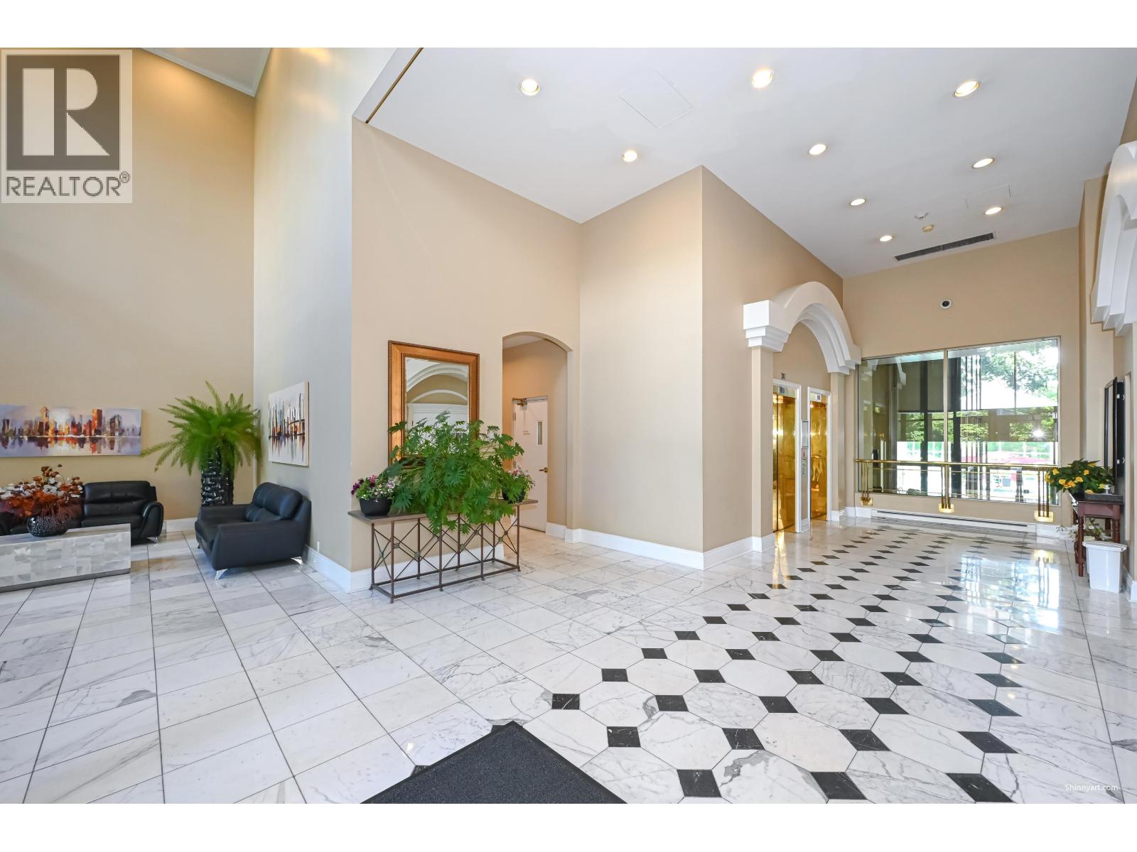 1304 6888 STATION HILL DRIVE, Burnaby