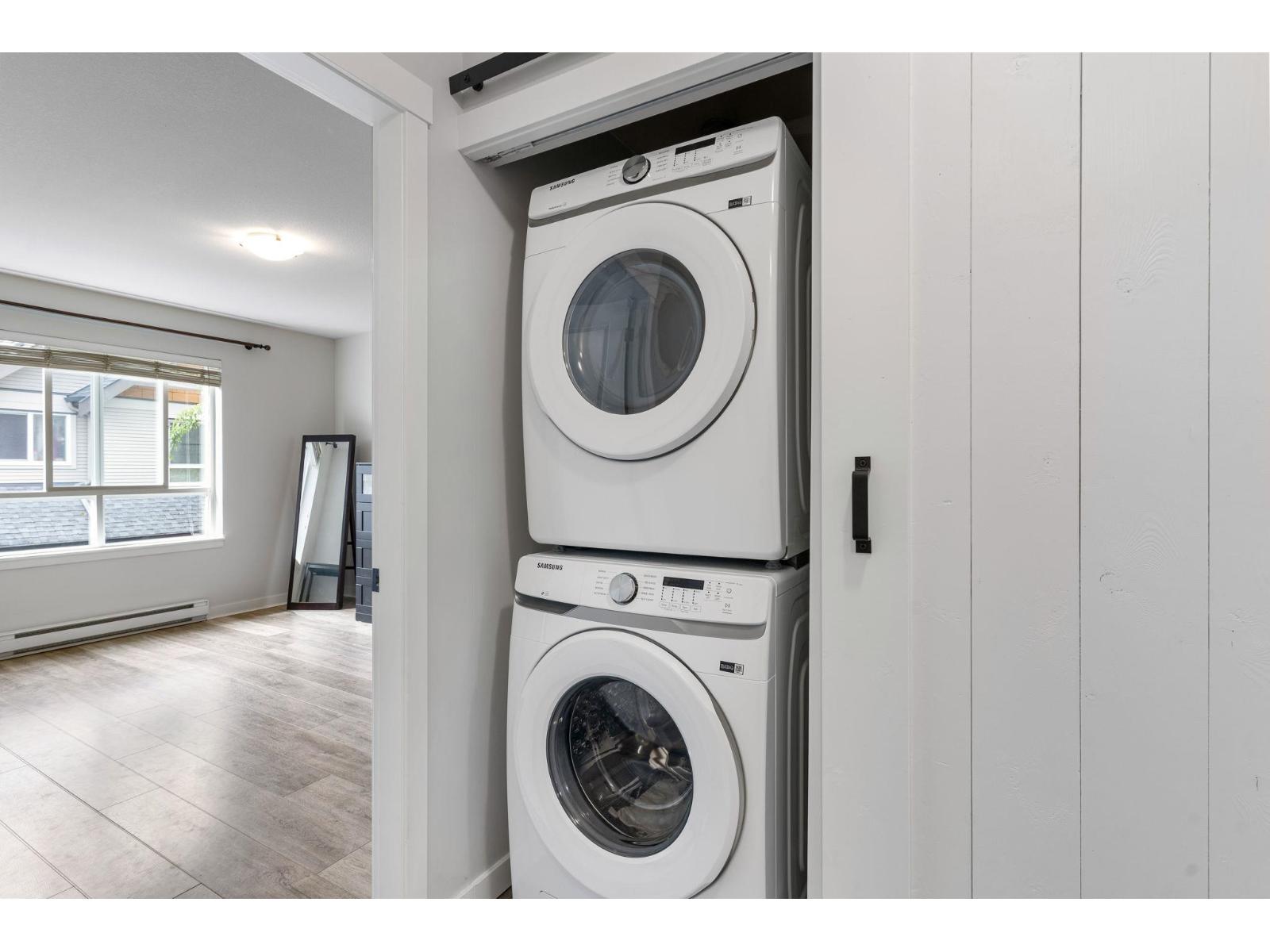 6 16772 61 AVENUE, Surrey