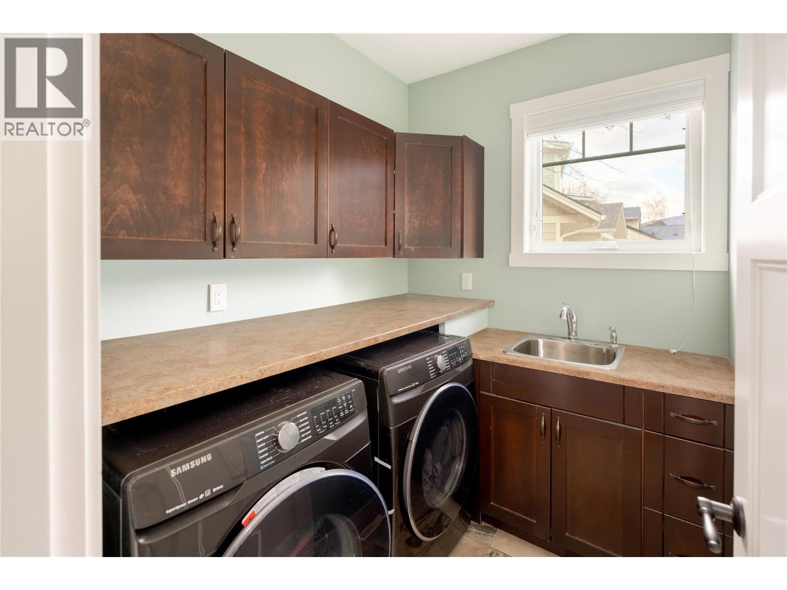 451 Cadder Avenue - 21