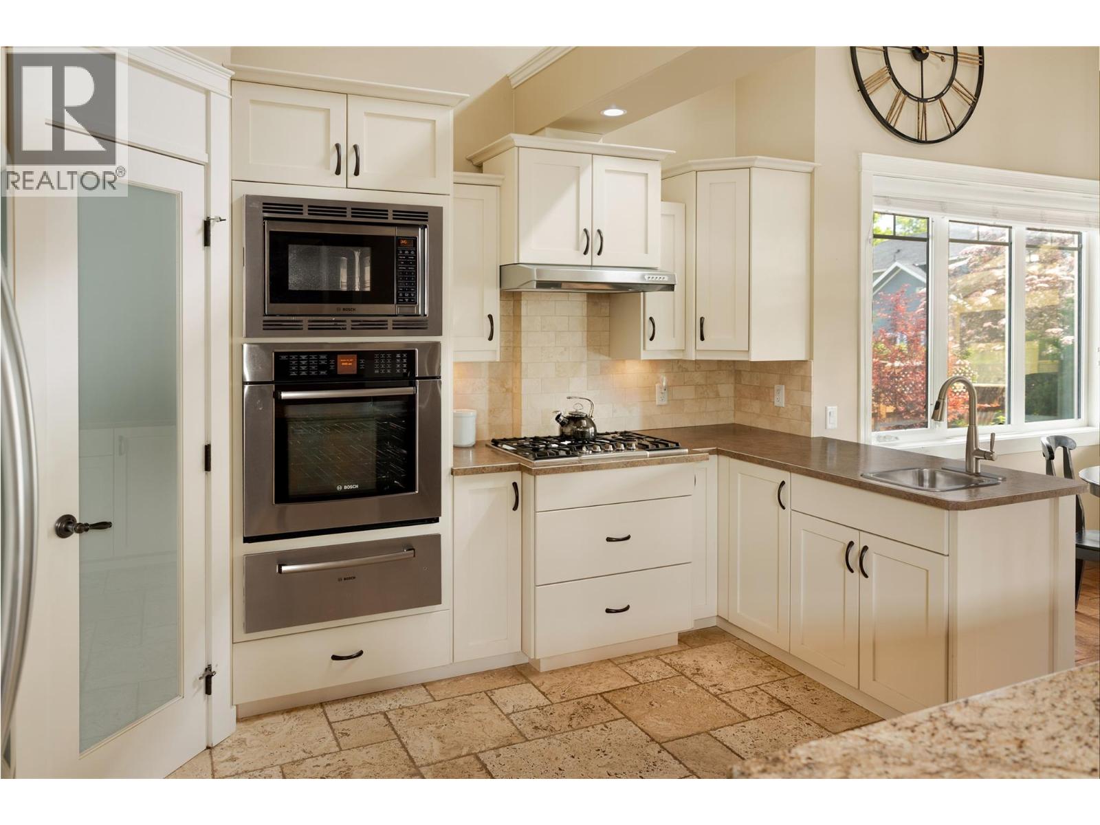 451 Cadder Avenue - 4