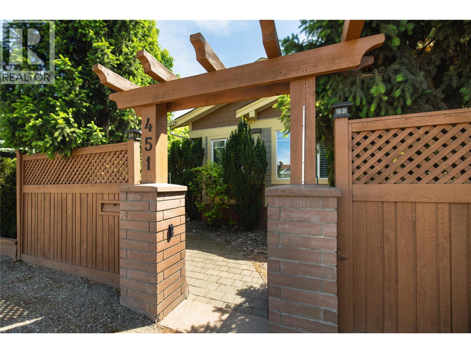 451 Cadder Avenue - 32