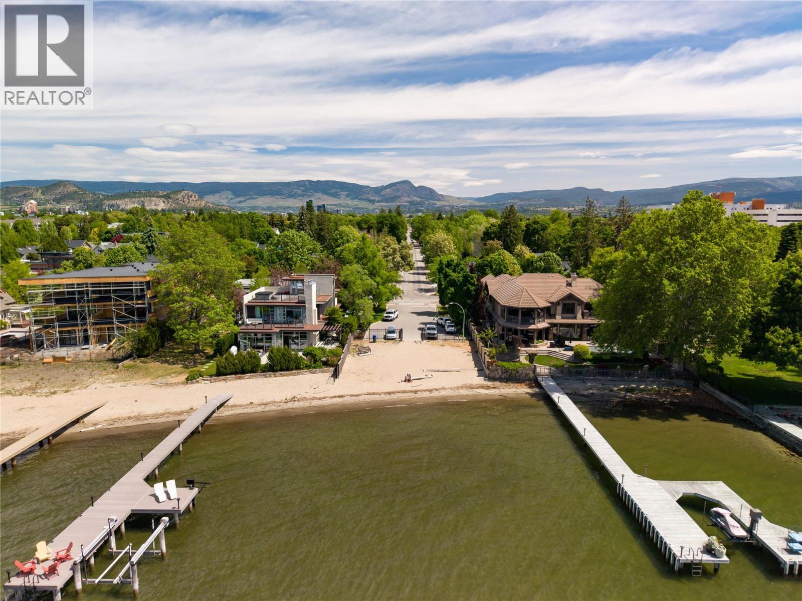 451 Cadder Avenue - 44