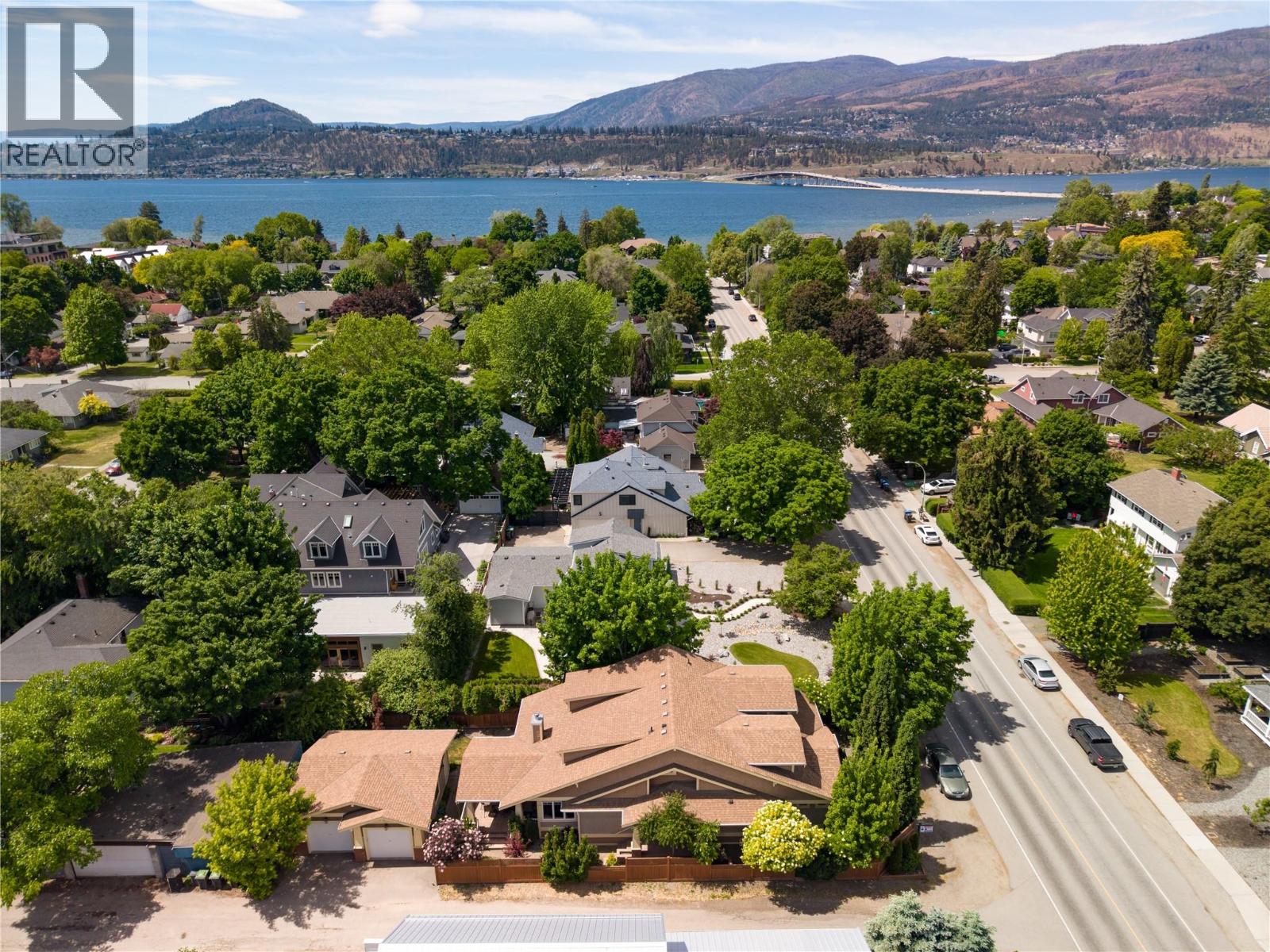 451 Cadder Avenue - 40