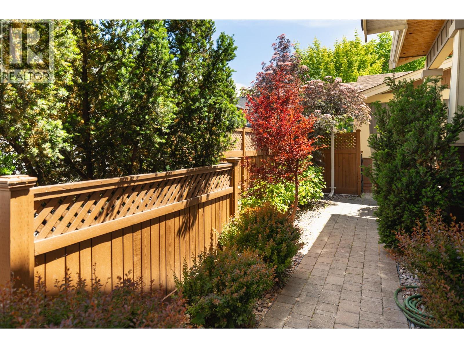 451 Cadder Avenue - 34