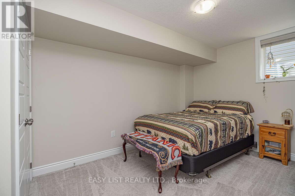 19 RALPH DALTON BOULEVARD - 27