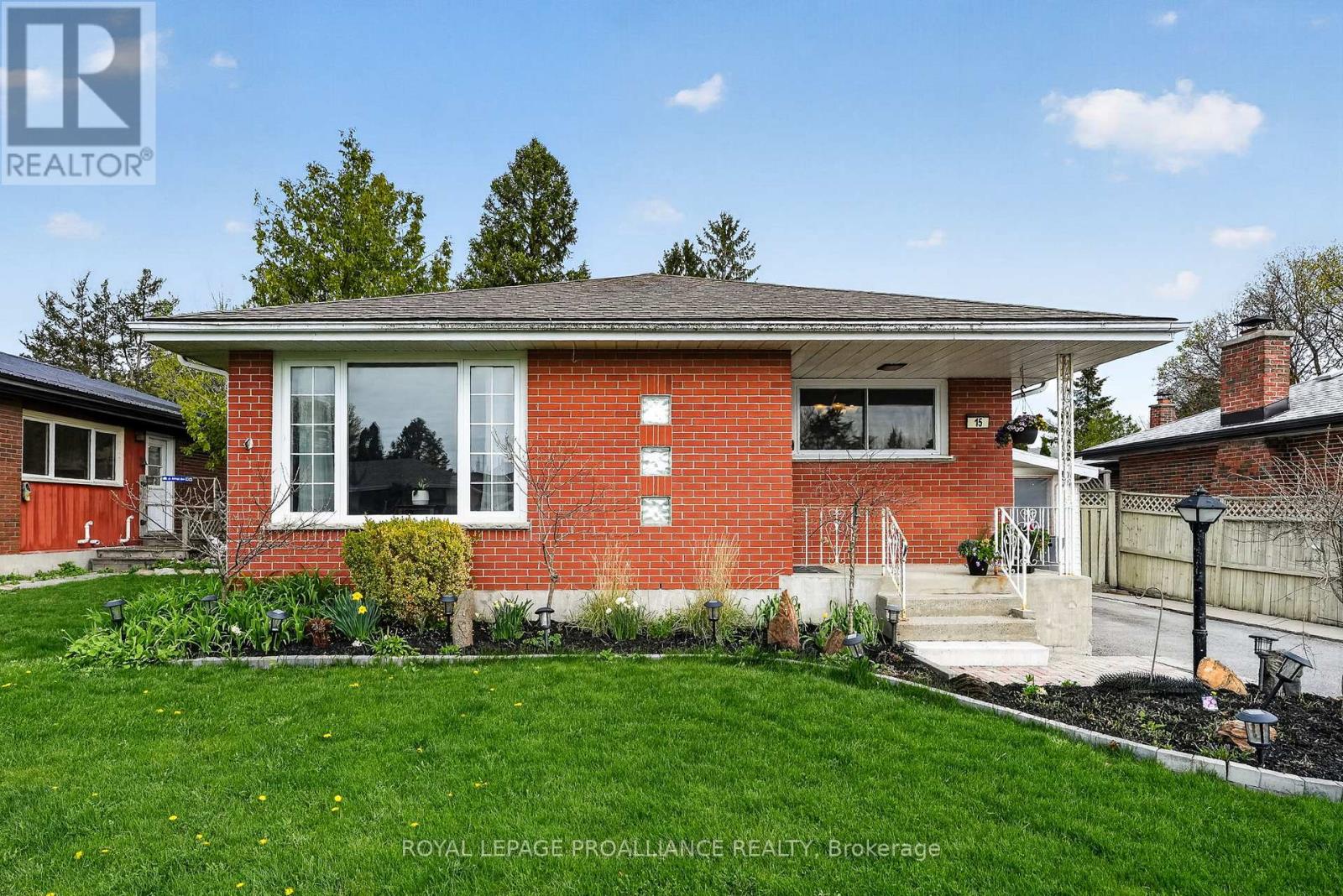 15 GEARIN STREET - 1