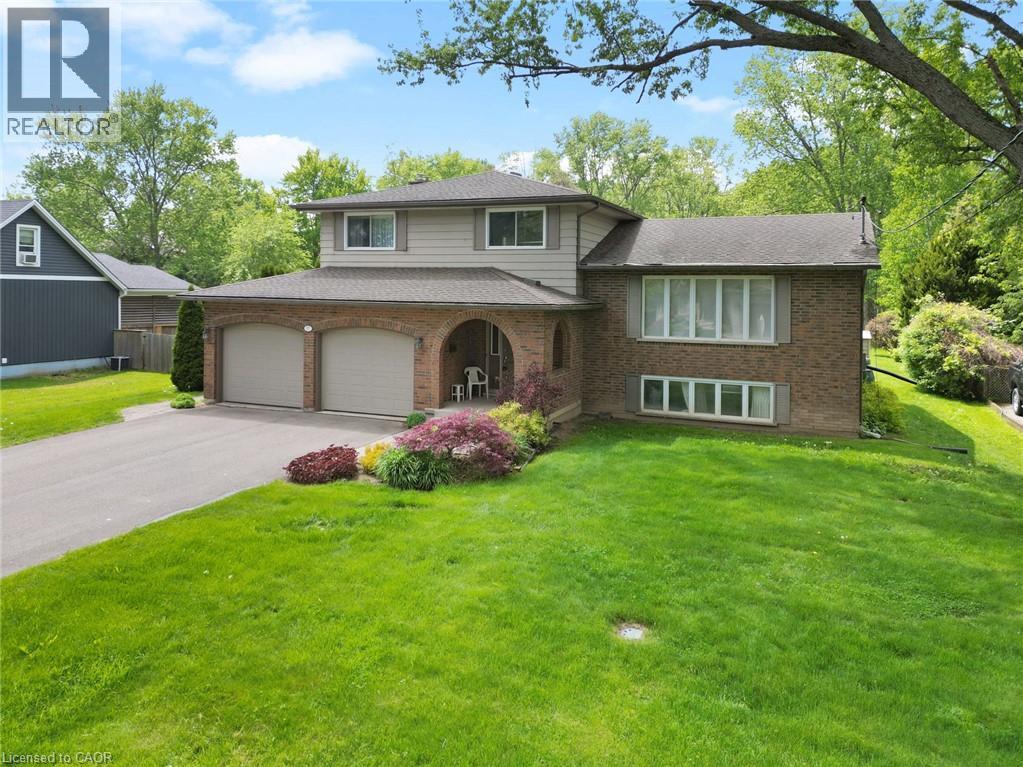 17 MONTGOMERY Road - 1