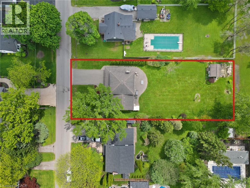 17 MONTGOMERY Road - 41